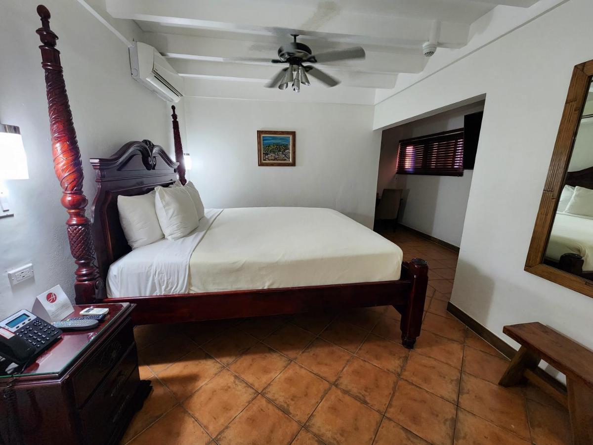 Altamont West Hotel Montego Bay Exterior foto