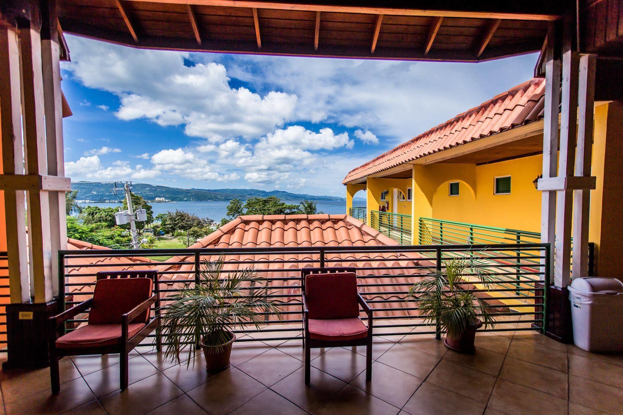Altamont West Hotel Montego Bay Exterior foto